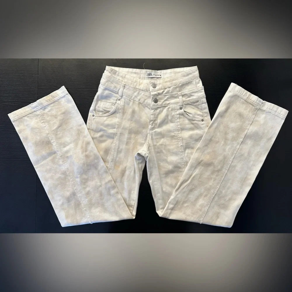 Zara Cream & White Straight Leg Jean - Picture 3 of 12